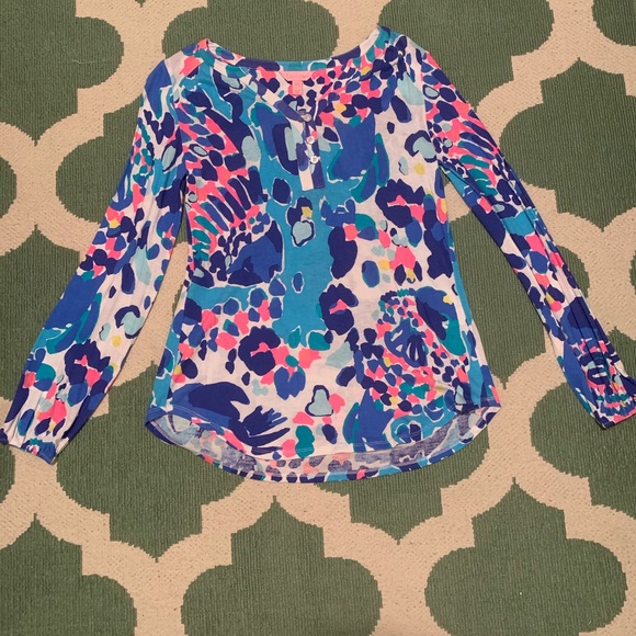 Lilly Pulitzer Tops - lilly pulitzer long sleeve top Lilly Pulitzer Tops - lilly pulitzer long sleeve top
